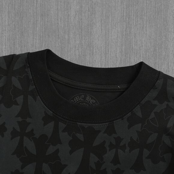 Chrome Hearts Long Sleeve Sweatshirt - Picture 4 of 5